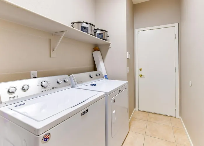 Group Getaway W/ Pool & Patio In San Tan Valley! Ferienhaus Queen Creek
