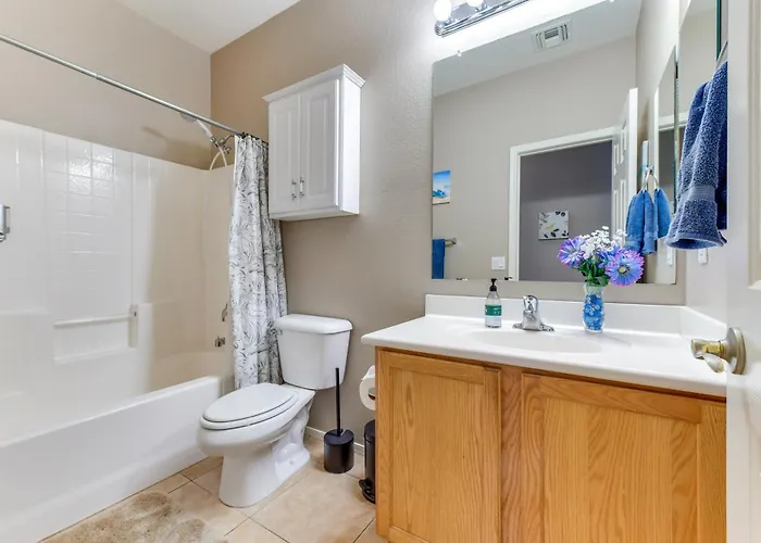 Group Getaway W/ Pool & Patio In San Tan Valley! * Queen Creek