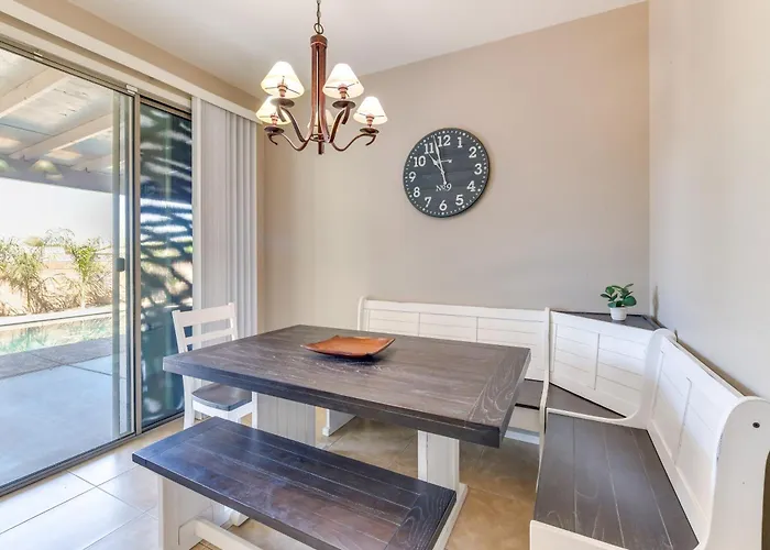 Group Getaway W/ Pool & Patio In San Tan Valley! *