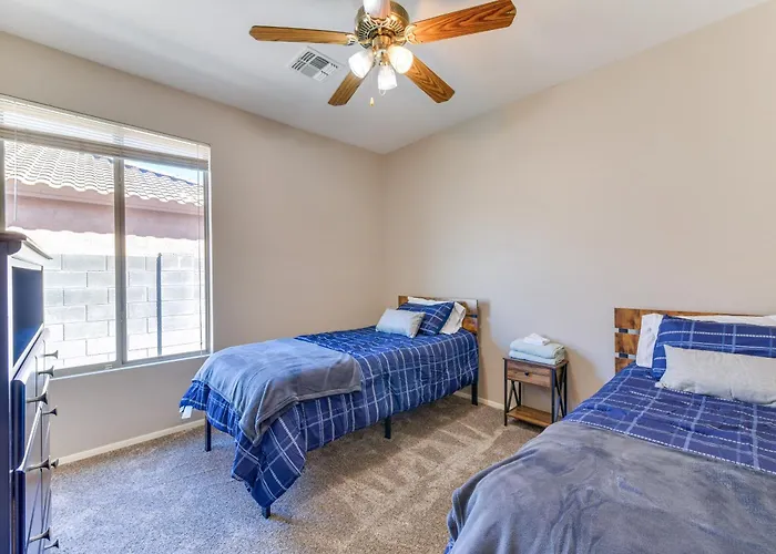 Ferienhaus Group Getaway W/ Pool & Patio In San Tan Valley! Queen Creek